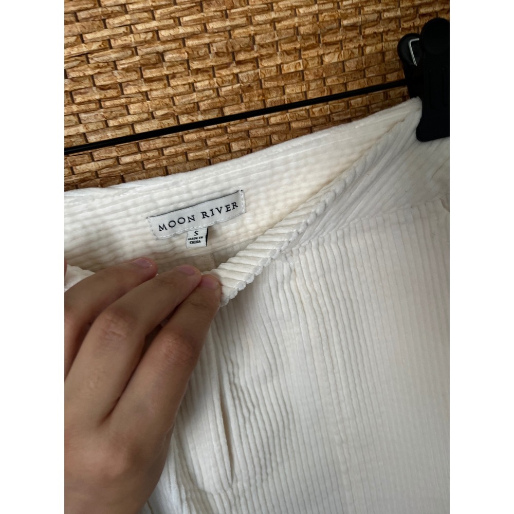 Moon River White Midi Skirt with Front Slit - Picture 3 of 6